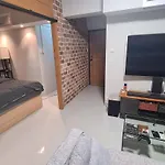 Bright & Airy Loft In Hong Kong