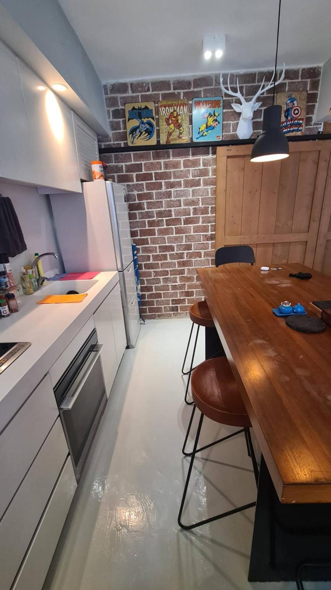 Bright & Airy Loft In Hong Kong