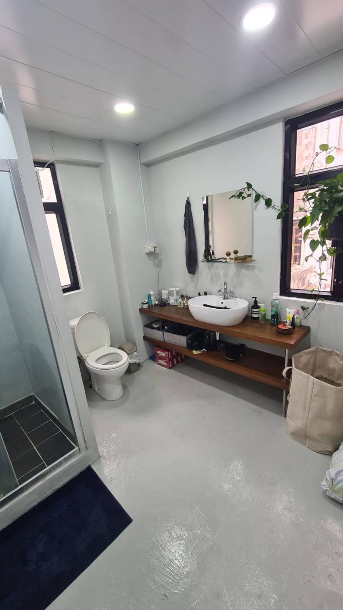 Apartment Bright & Airy Loft In *